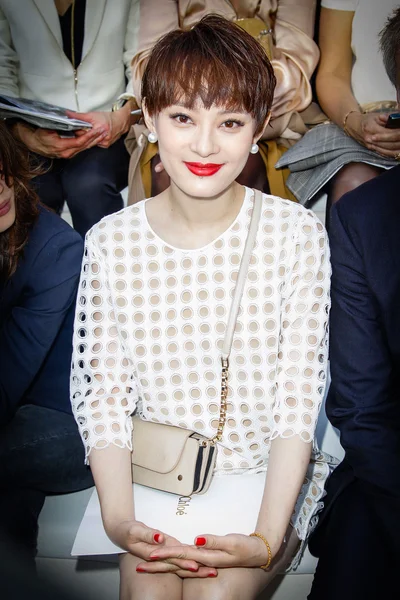 Look 12
